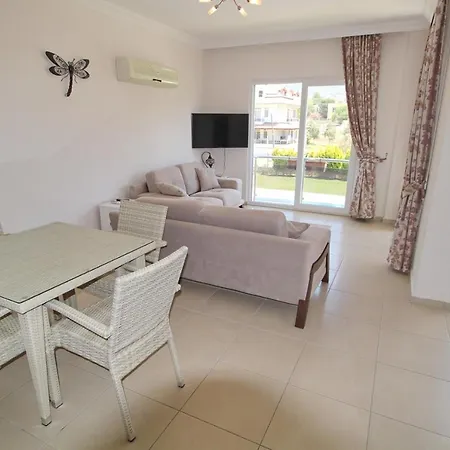 Alina Apartment Appartamento Fethiye