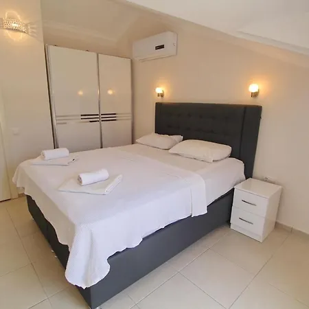 Alina Apartment Appartamento Fethiye